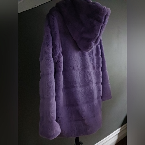NWOT APPARIS LILAC, PURPLE fur Coat Size L - Picture 6 of 12
